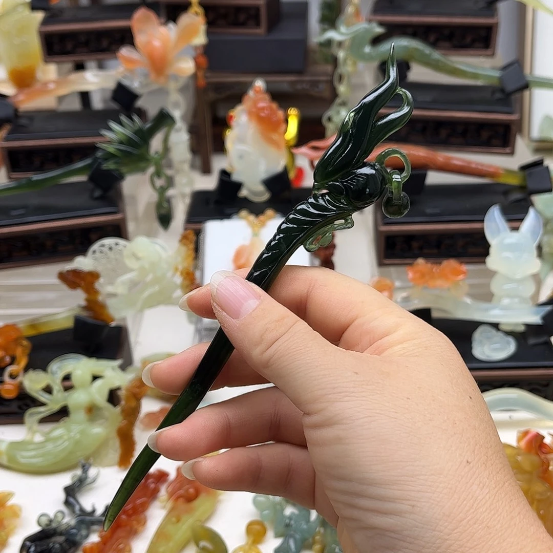 蛇纹石玉未镶嵌岫玉发簪蘑***吃