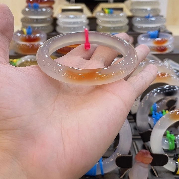 玛瑙/玉髓未镶嵌手镯6