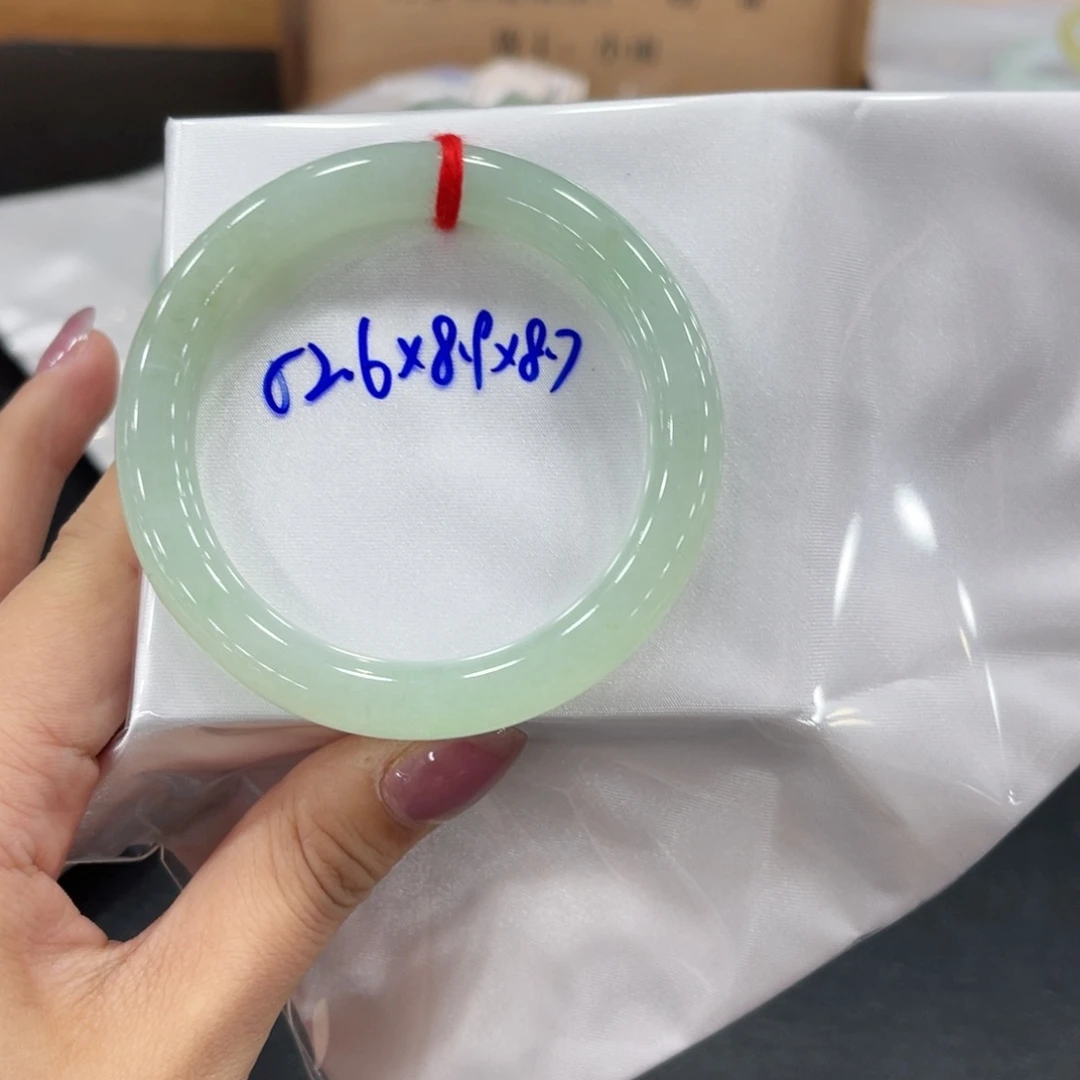 未镶嵌手镯翡翠翡翠