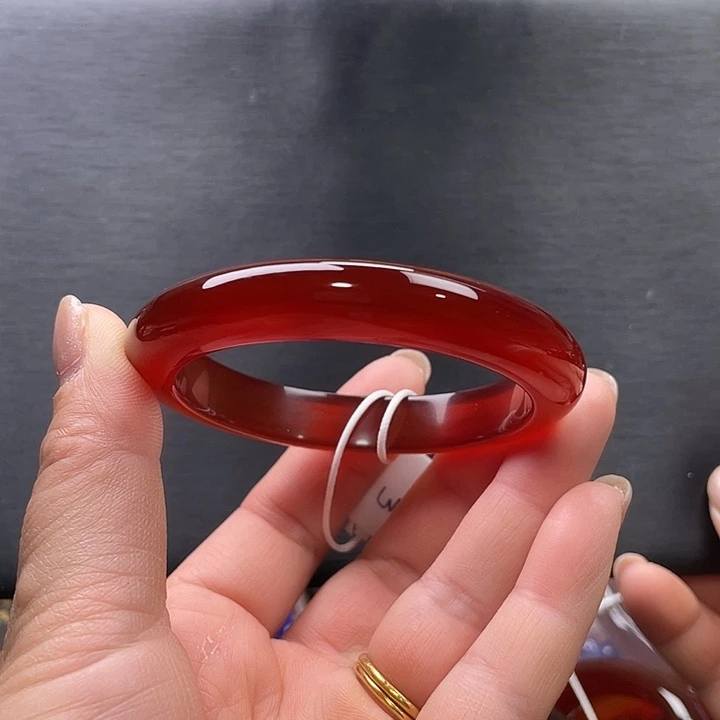 玛瑙/玉髓未镶嵌手镯56.8