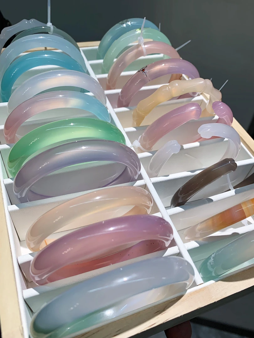 大圈口【拍1拆3选2】No退No换  玛瑙美手镯    主播代拆