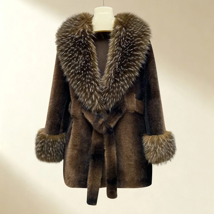 俞兆林2025冬季新款女士仿皮草外套中长款大毛领加厚环保毛呢装