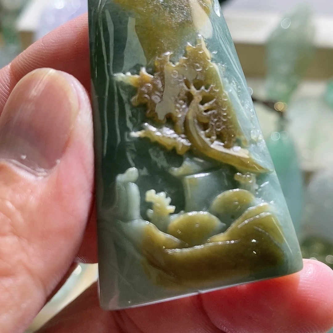 【闪购商品】翡翠颈饰未镶嵌11111111111