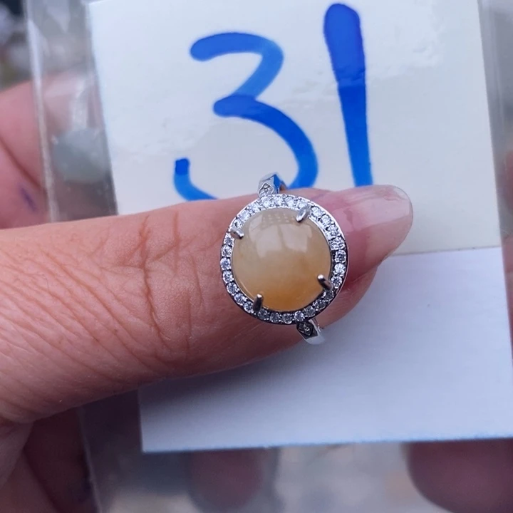 未镶嵌戒指翡翠缅甸