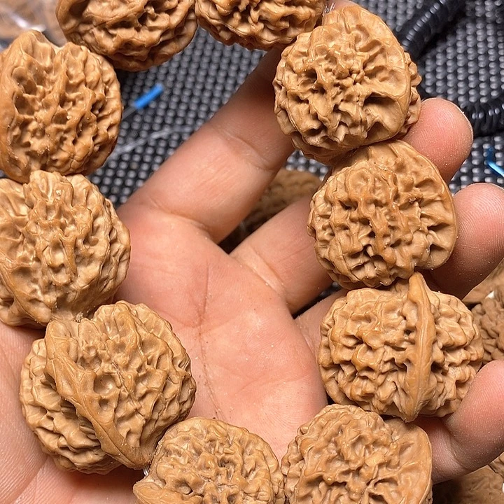 猴头核桃吊坠李****）核桃吊坠2