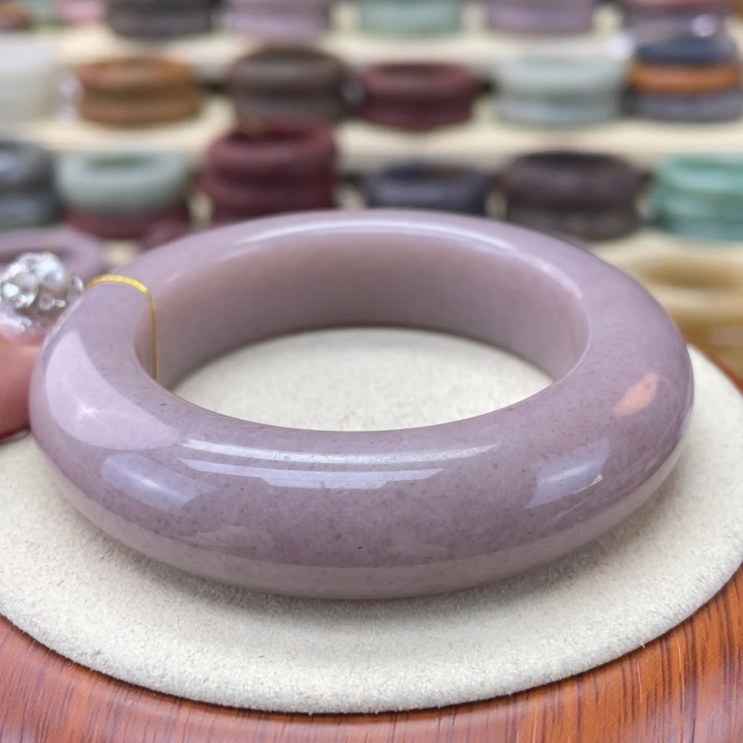 【闪购商品】石英质玉手镯未镶嵌福**通