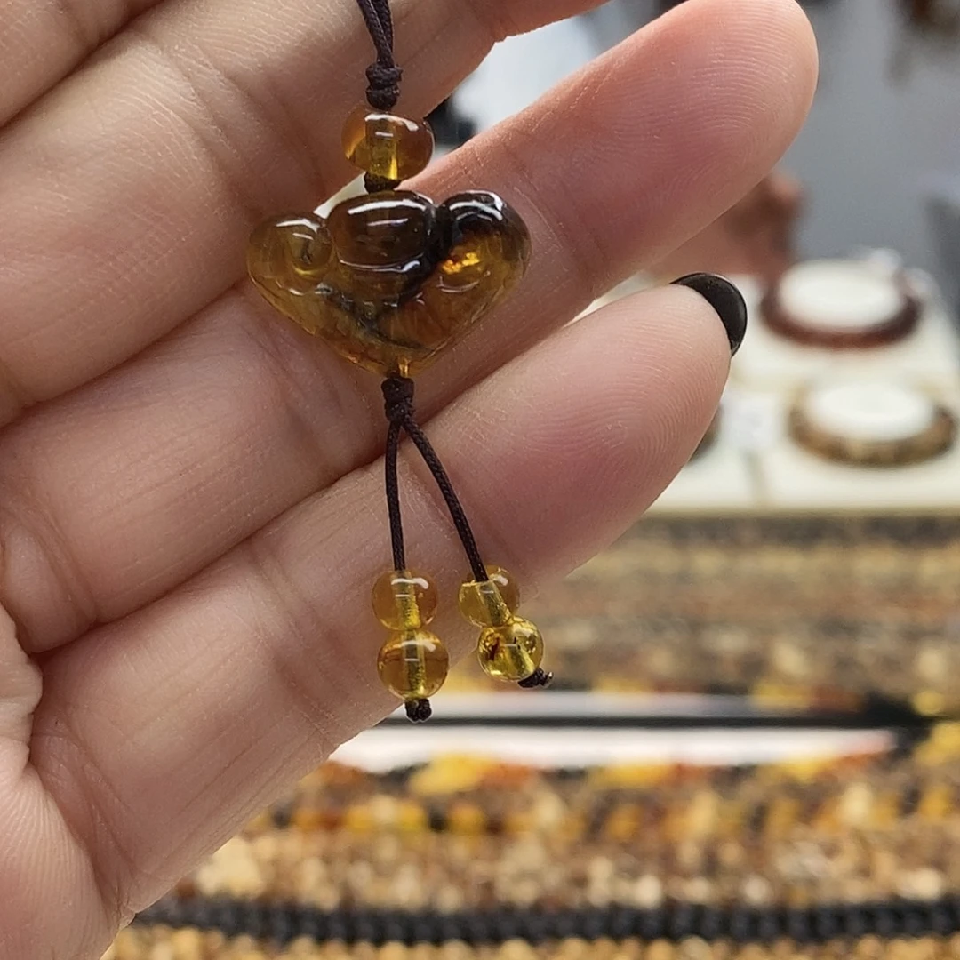 琥珀未镶嵌裸石琥珀8