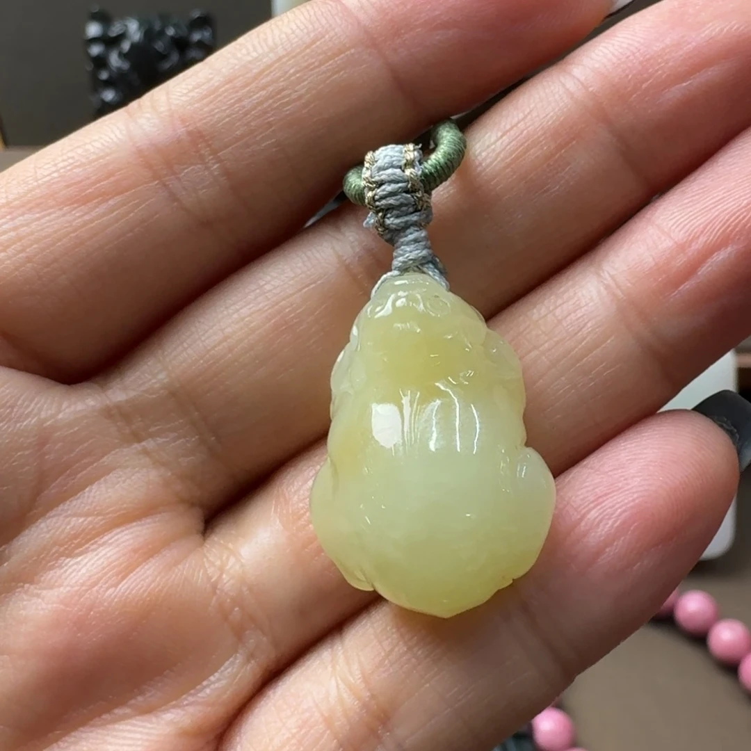 和田玉未镶嵌吊坠(不含链)