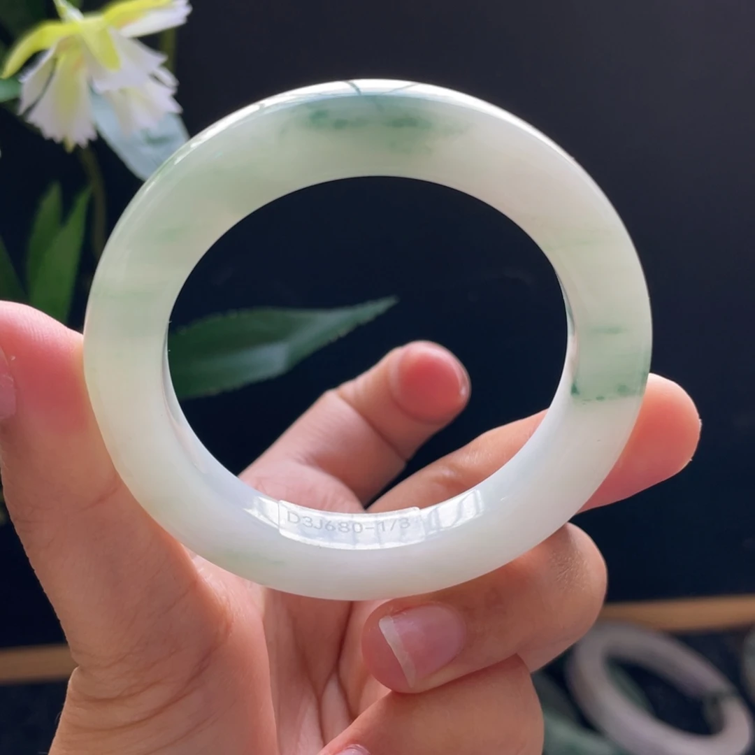 定制翡翠未镶嵌特价亏出