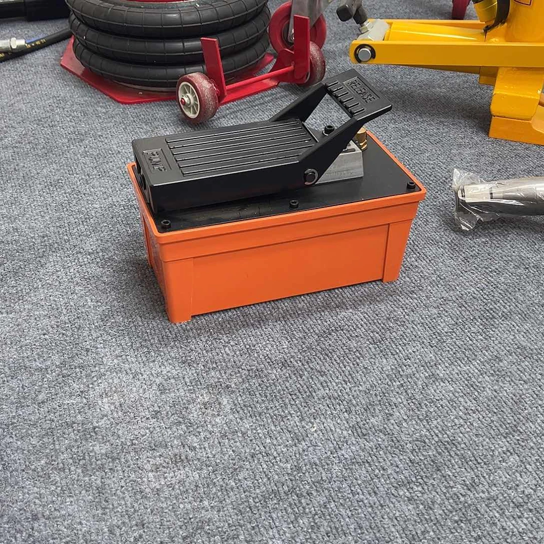 航空大梁吕泵80兆帕压力