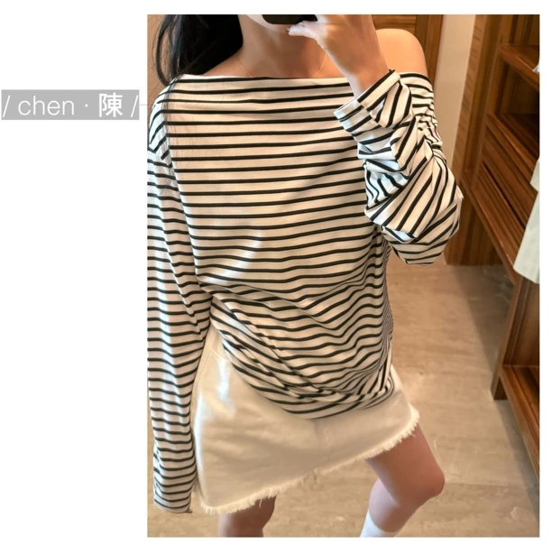 chen·陳 【慵懒条纹】露肩百搭T恤