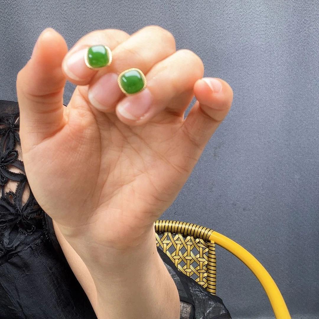 和田玉银S925镶嵌耳饰