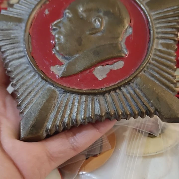 梁*佗像章收藏像章收藏