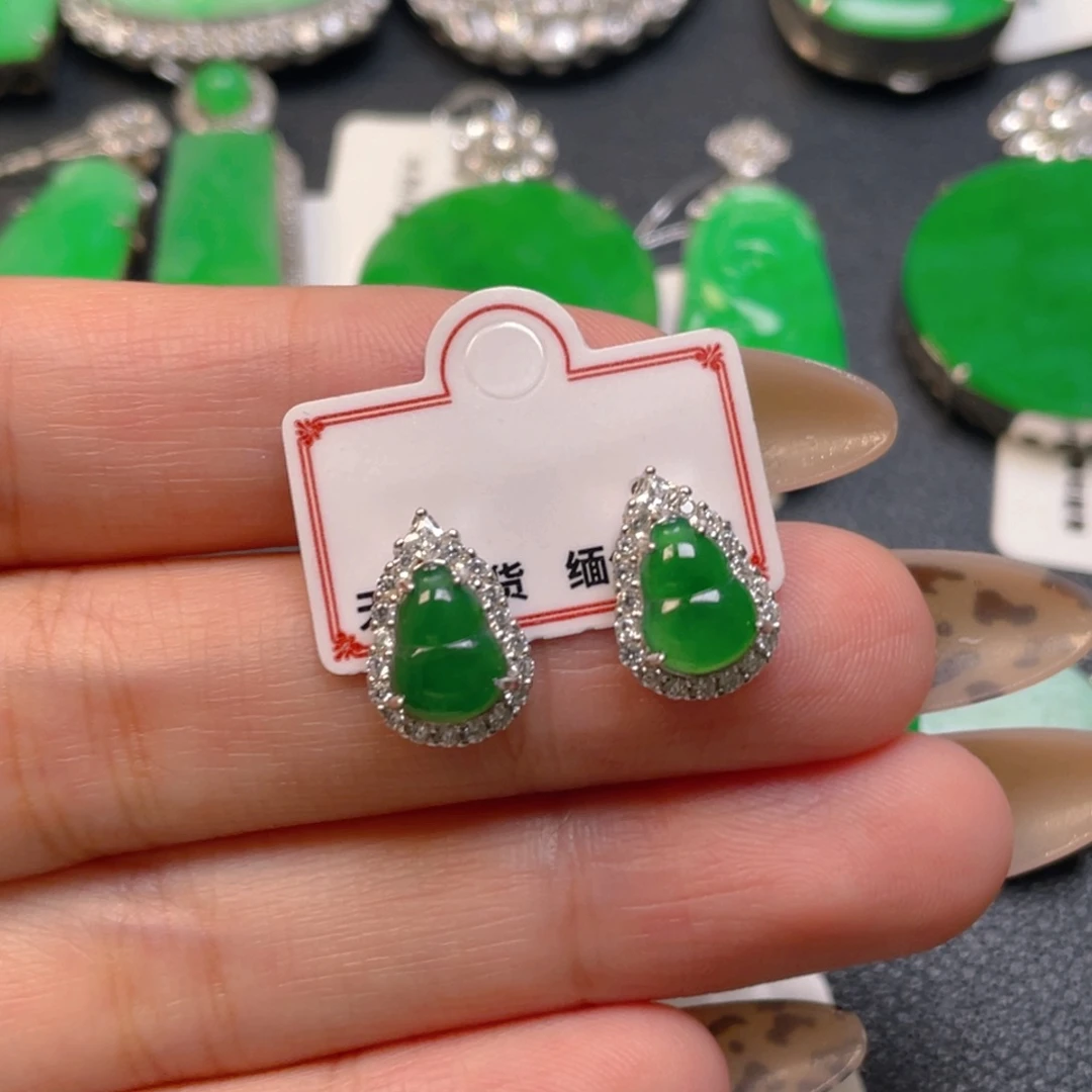 翡翠银S925镶嵌颈饰