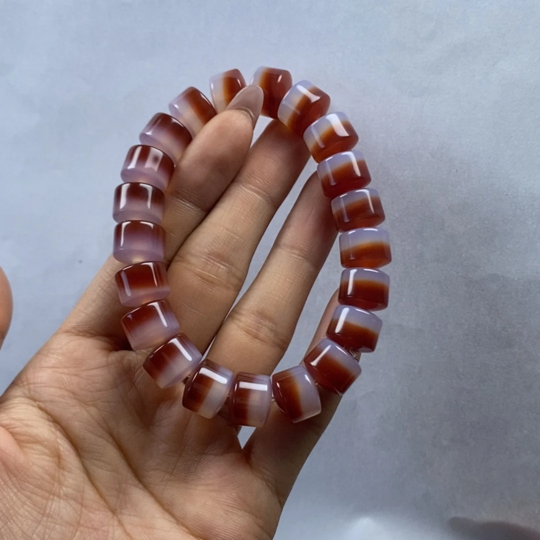 玛瑙/玉髓手链未镶嵌齐*