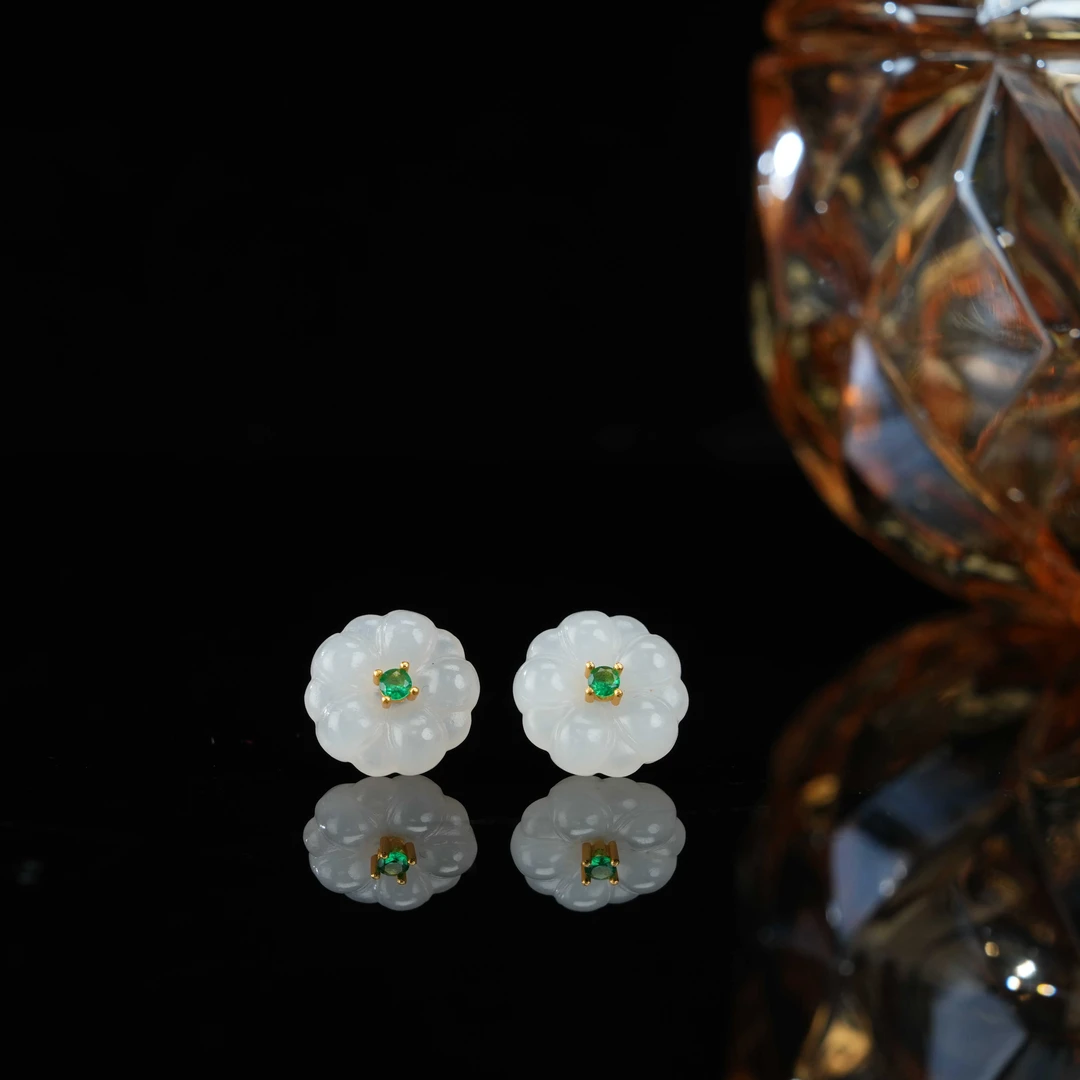 【村长专属】S925银镶嵌白玉花朵耳钉-多样性发一件-13*4mm-DB51565
