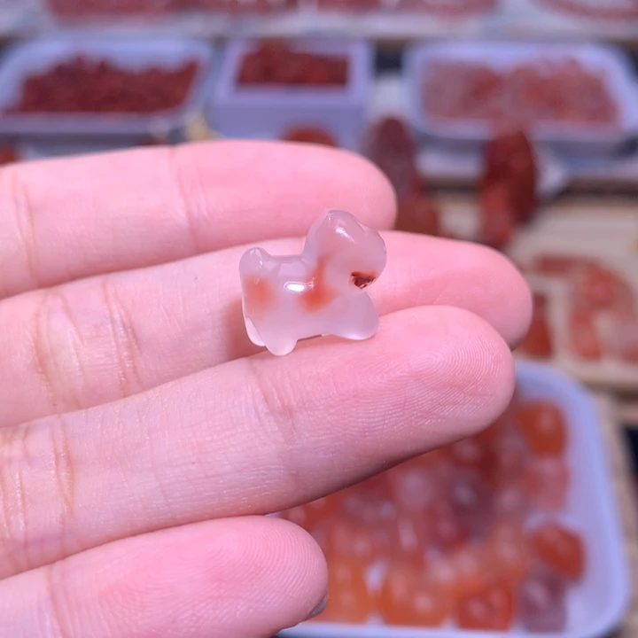 南红玛瑙未镶嵌珠宝半成品溜达猫