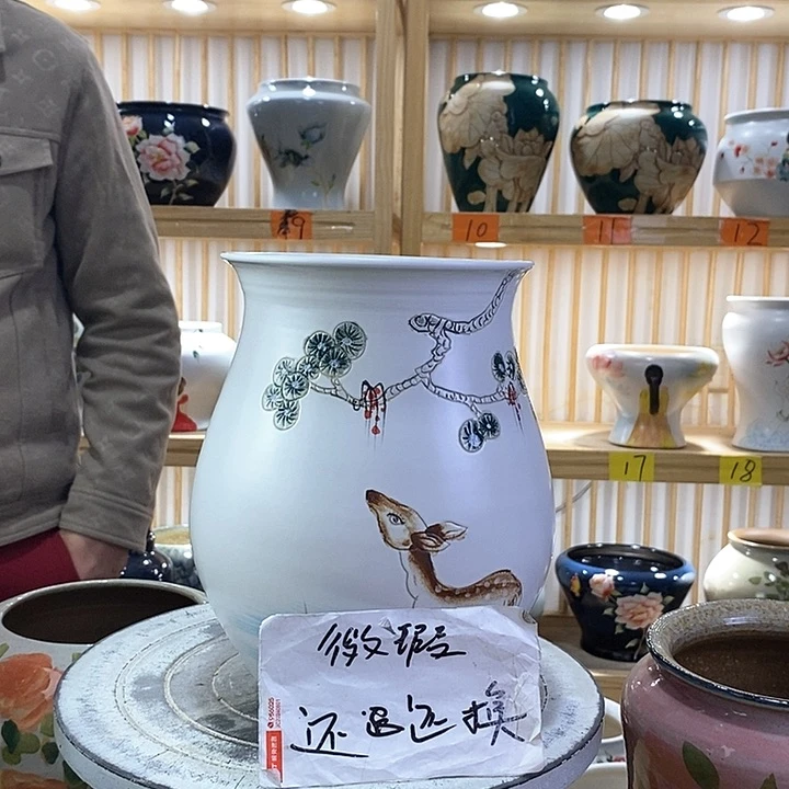 罐陶瓷陶瓷陶瓷观察