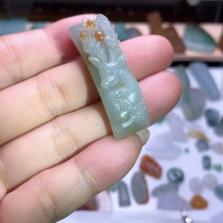 定制翡翠未镶嵌特色小鹿