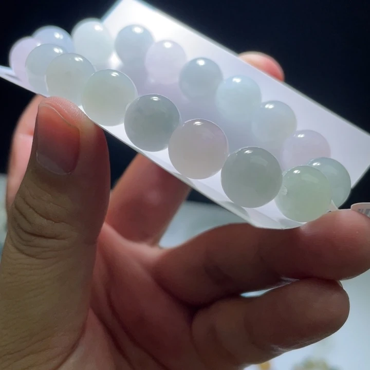 未镶嵌定制翡翠翡翠卡11+