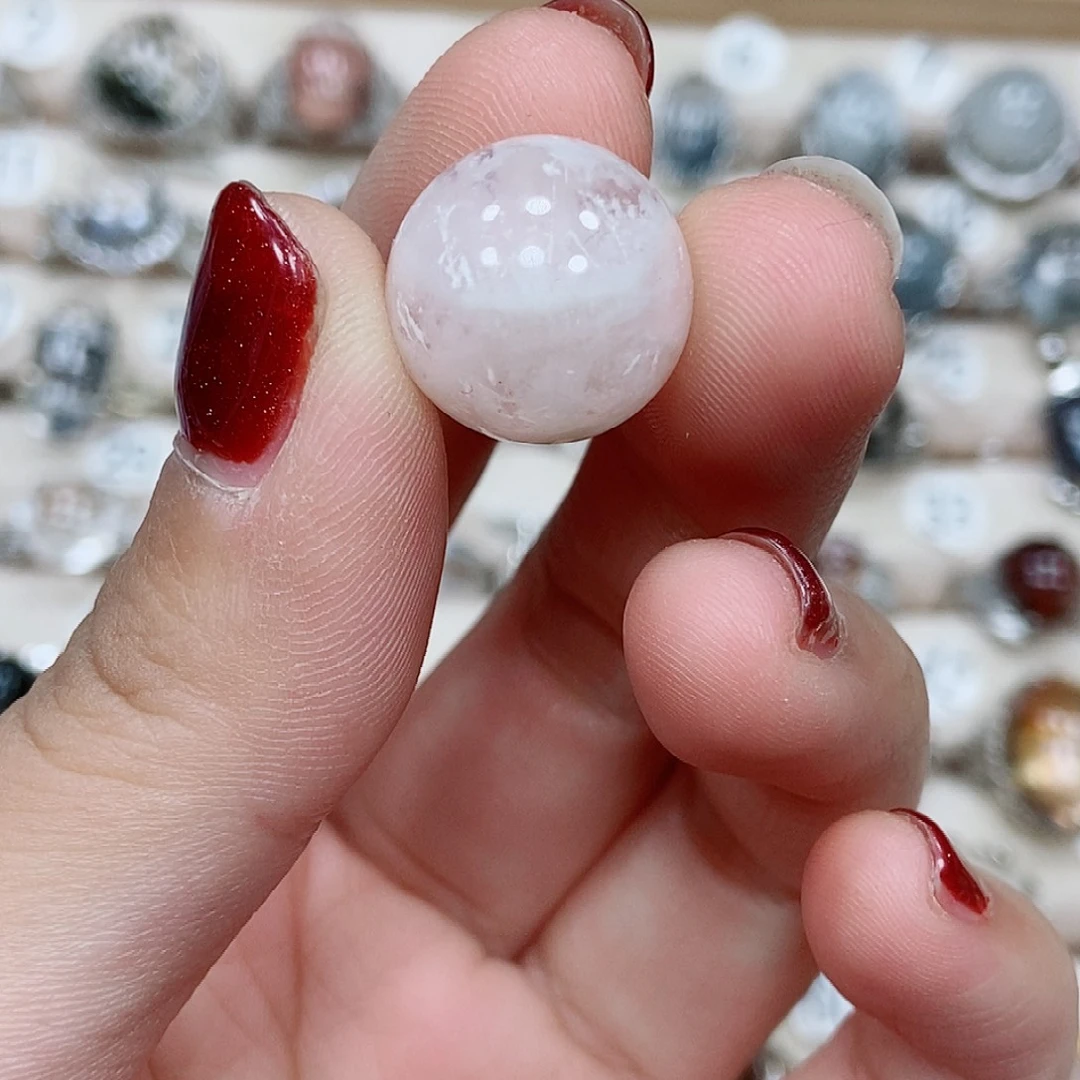 未镶嵌水晶颈饰水晶