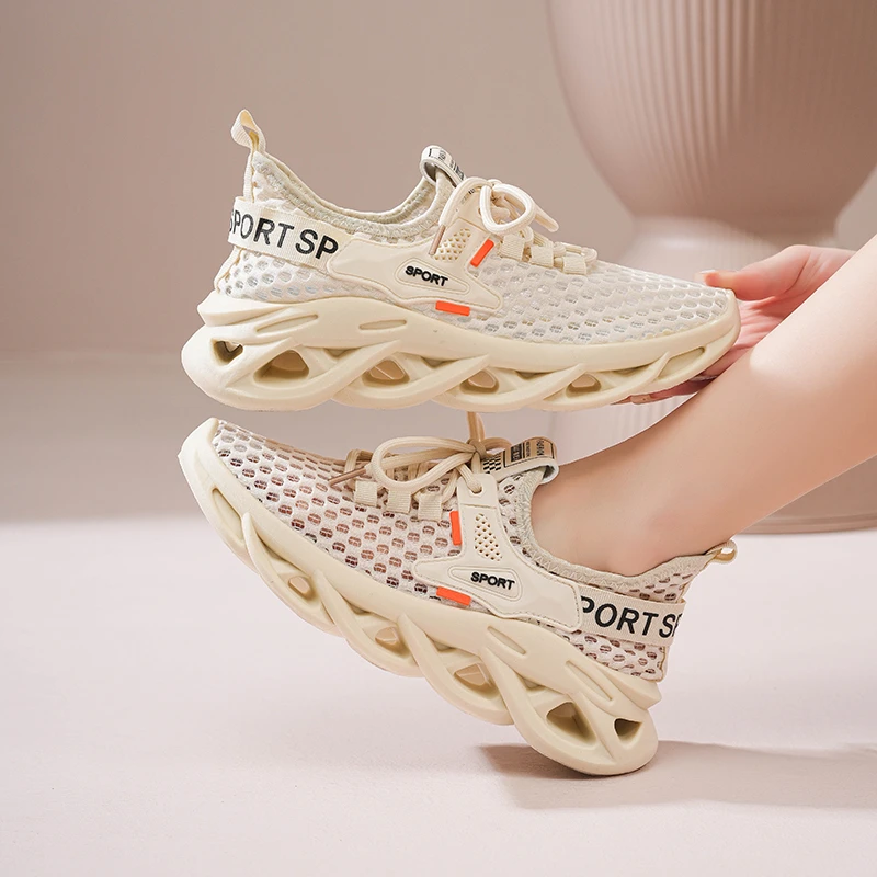 【女款】飞织鞋女2025夏季新款休闲百搭网面薄款透气运动跑步鞋