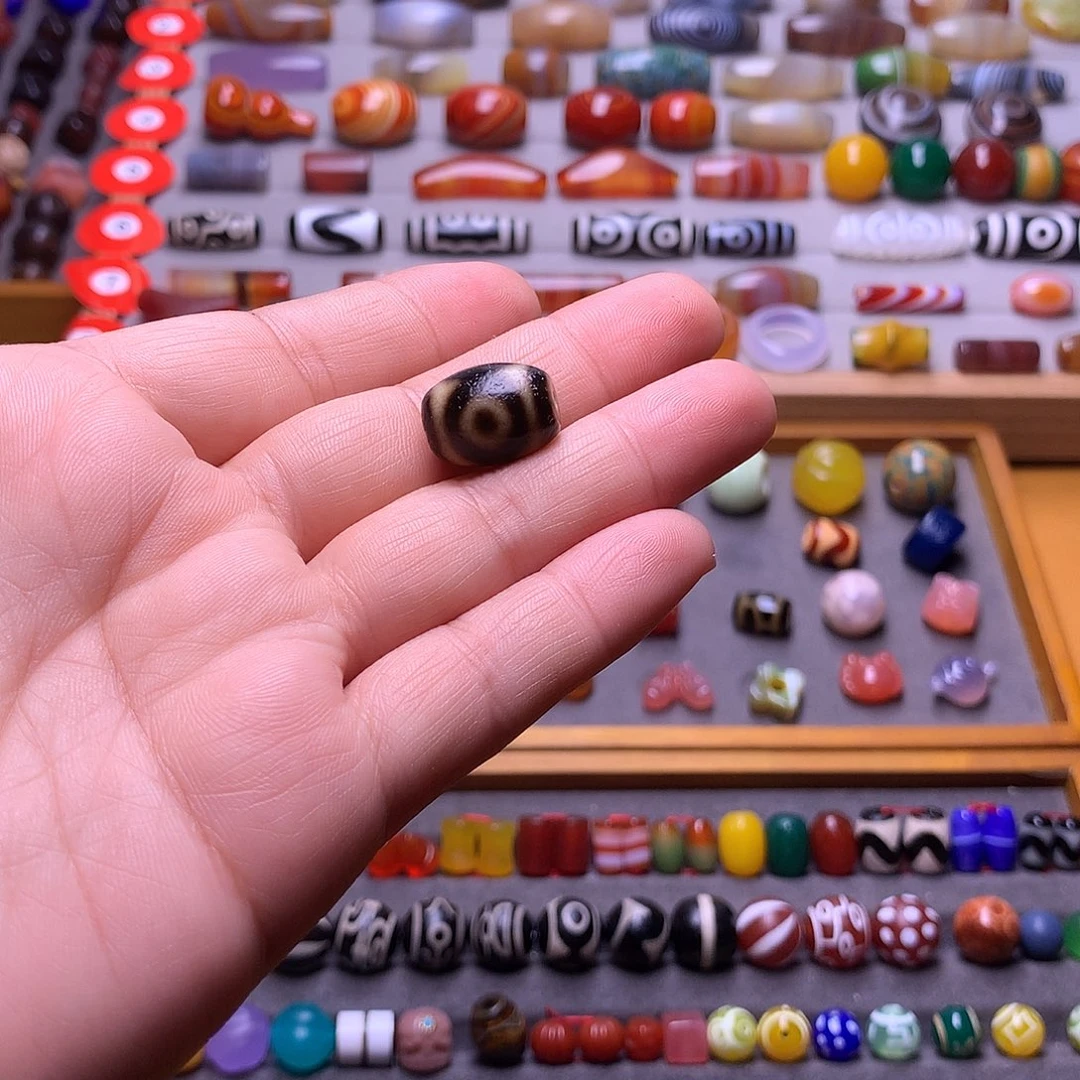 赶***.玛瑙/玉髓未镶嵌颈饰