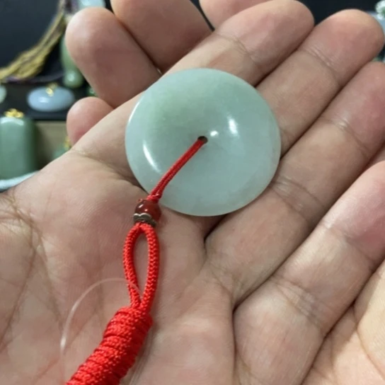 翡翠未镶嵌颈饰小*卡38×6.7