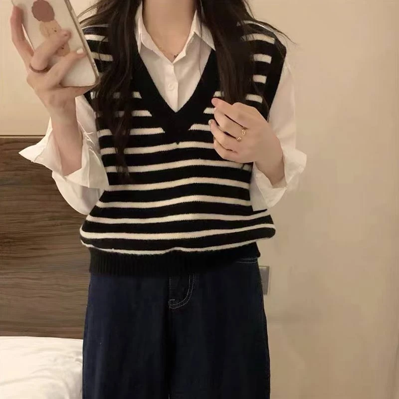 秋季上衣叠穿v领针织常规马夹条纹街头女百搭韩版薄款上衣