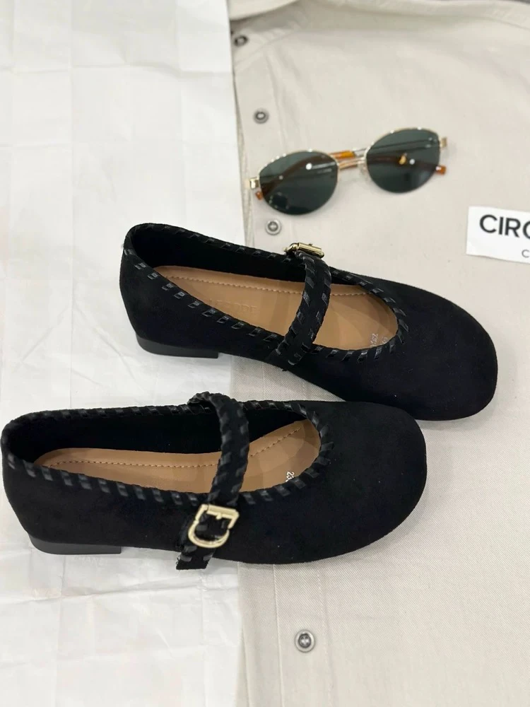 2025新款圆头一字扣带玛丽珍鞋女复古风平底芭蕾舞鞋浅口单鞋