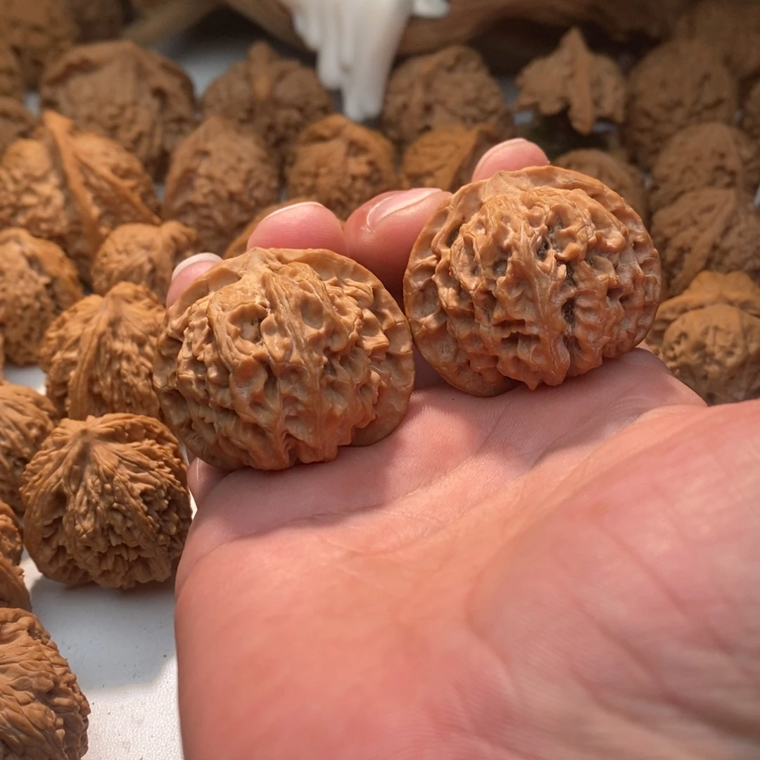 文玩核桃吊坠苹果园44+