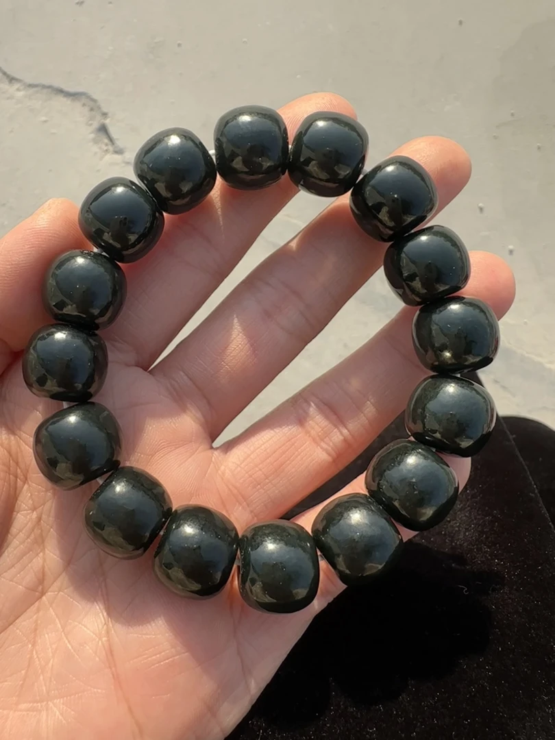 纯天然新疆和田玉黑油青手串卡14
