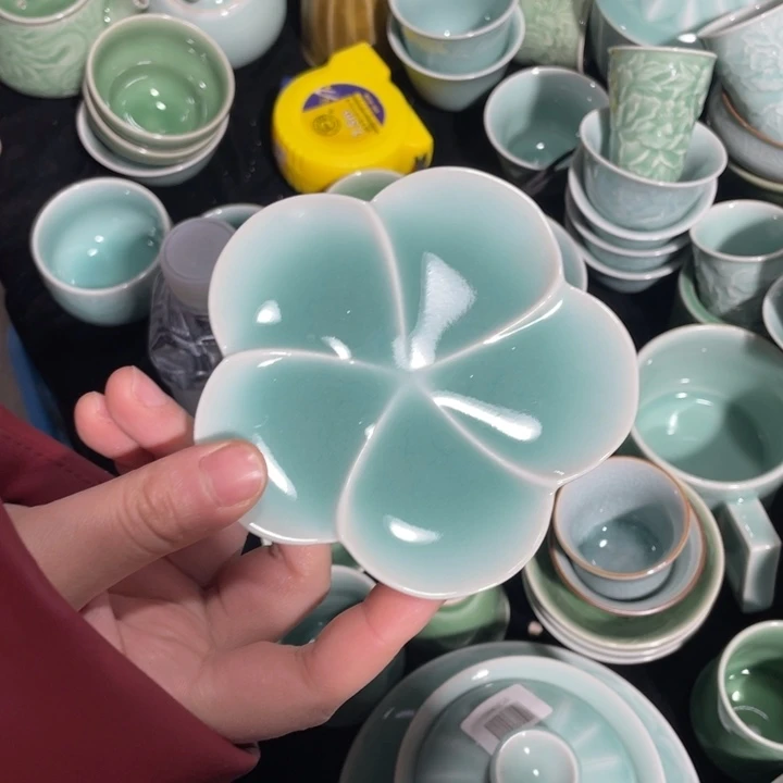 青瓷青瓷 青瓷青瓷