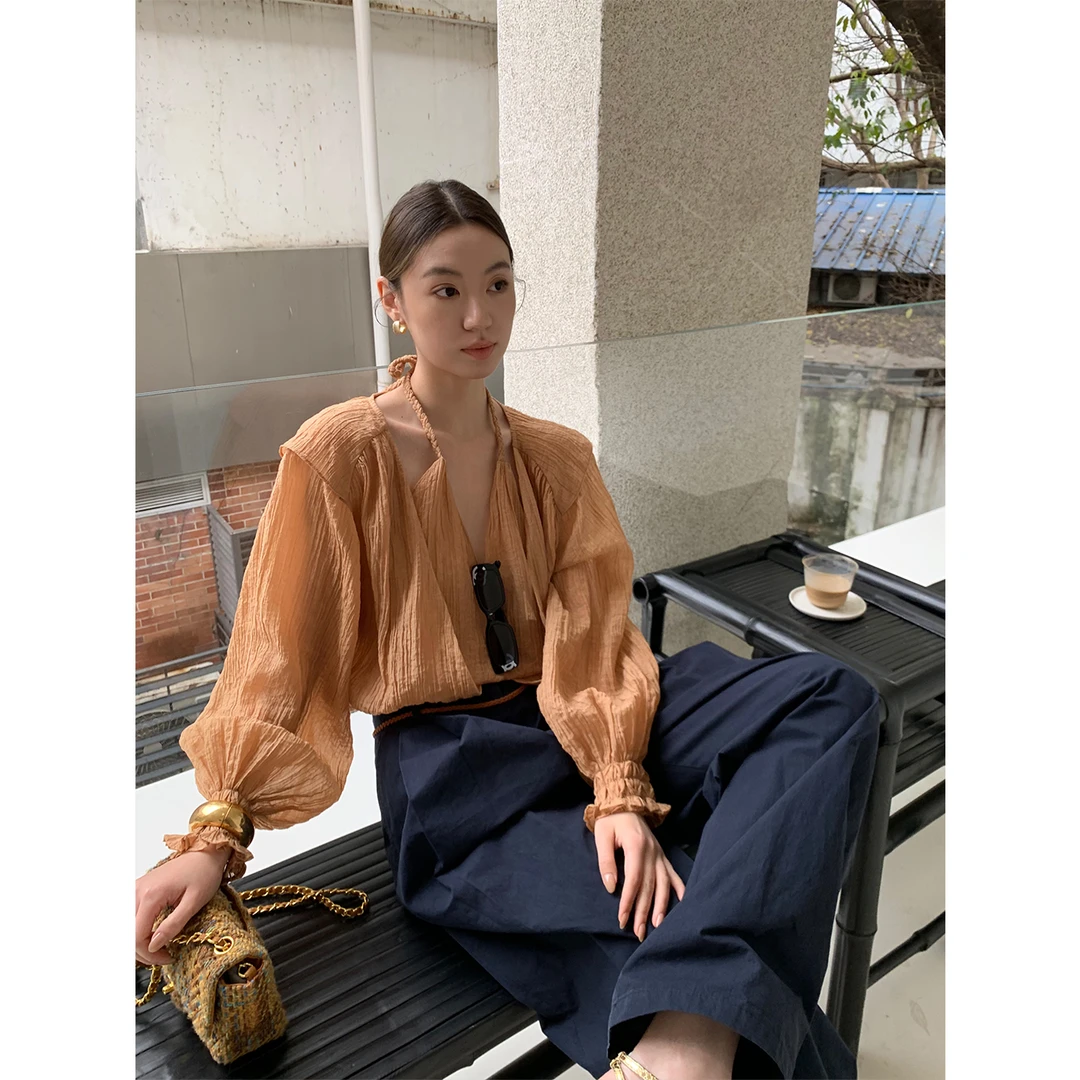 【巴黎晚宴】法式长袖挂脖天丝V领肌理感面料薄款衬衫 X32053GK51