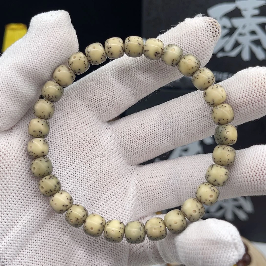 星月菩提手串石玉糯绿8×7