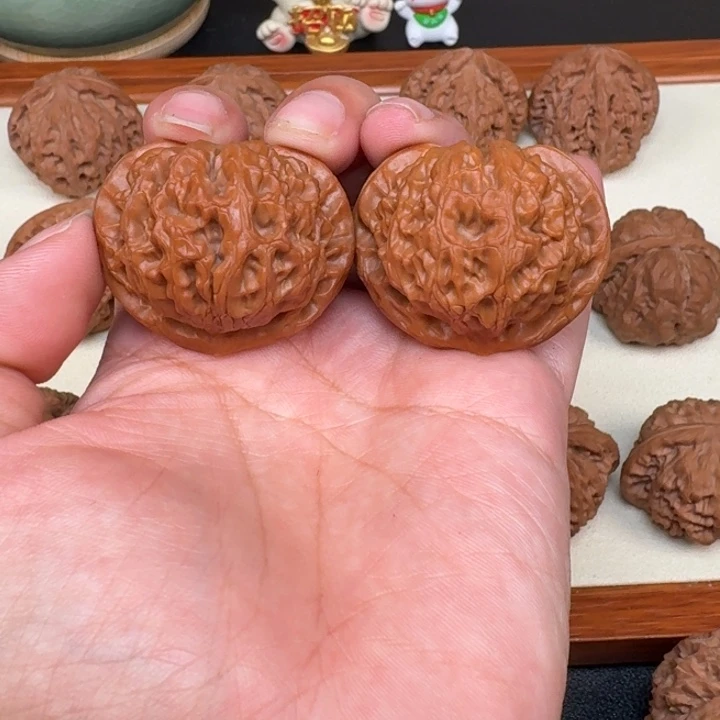 文玩核桃把件全品宫灯40