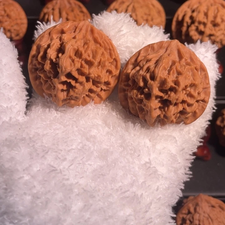 文玩核桃吊坠44官帽