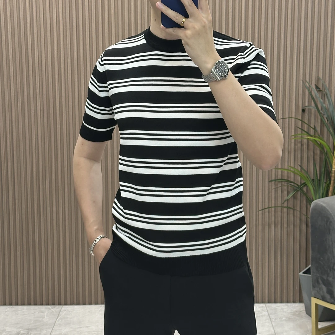 2025夏季冰丝针织衫黑白条纹短袖时尚修身圆领潮流T恤男透气舒适
