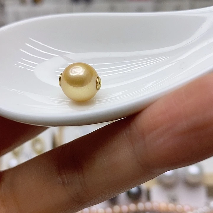 路路通未镶嵌淡水珍珠