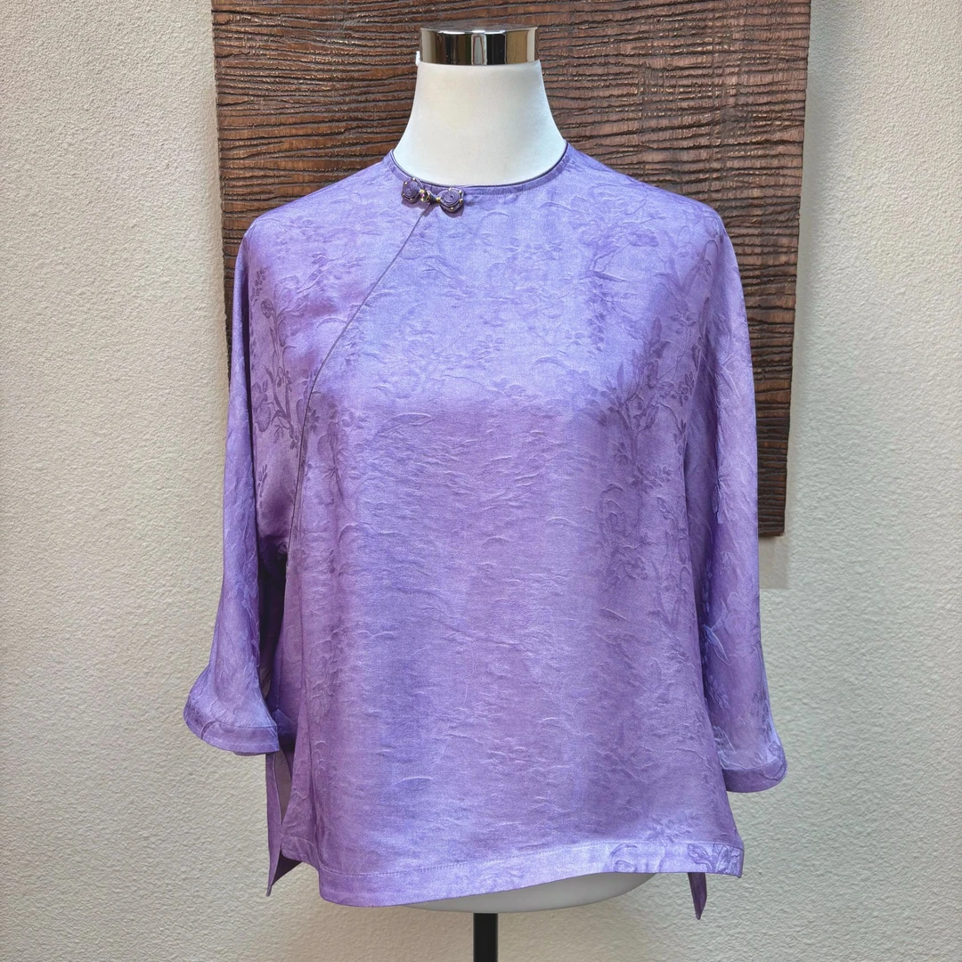 【云裳三叠】满分桑蚕丝提花夏季薄款斜襟圆领长袖绿色上衣250547