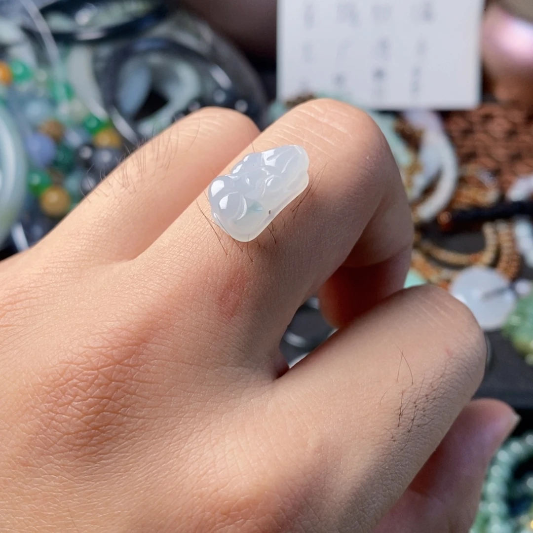 翡翠未镶嵌颈饰可编戒指