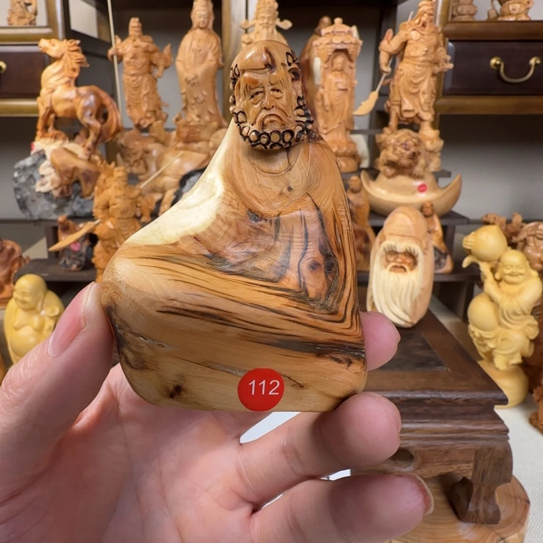 崖柏小木匠艺雕一物一拍