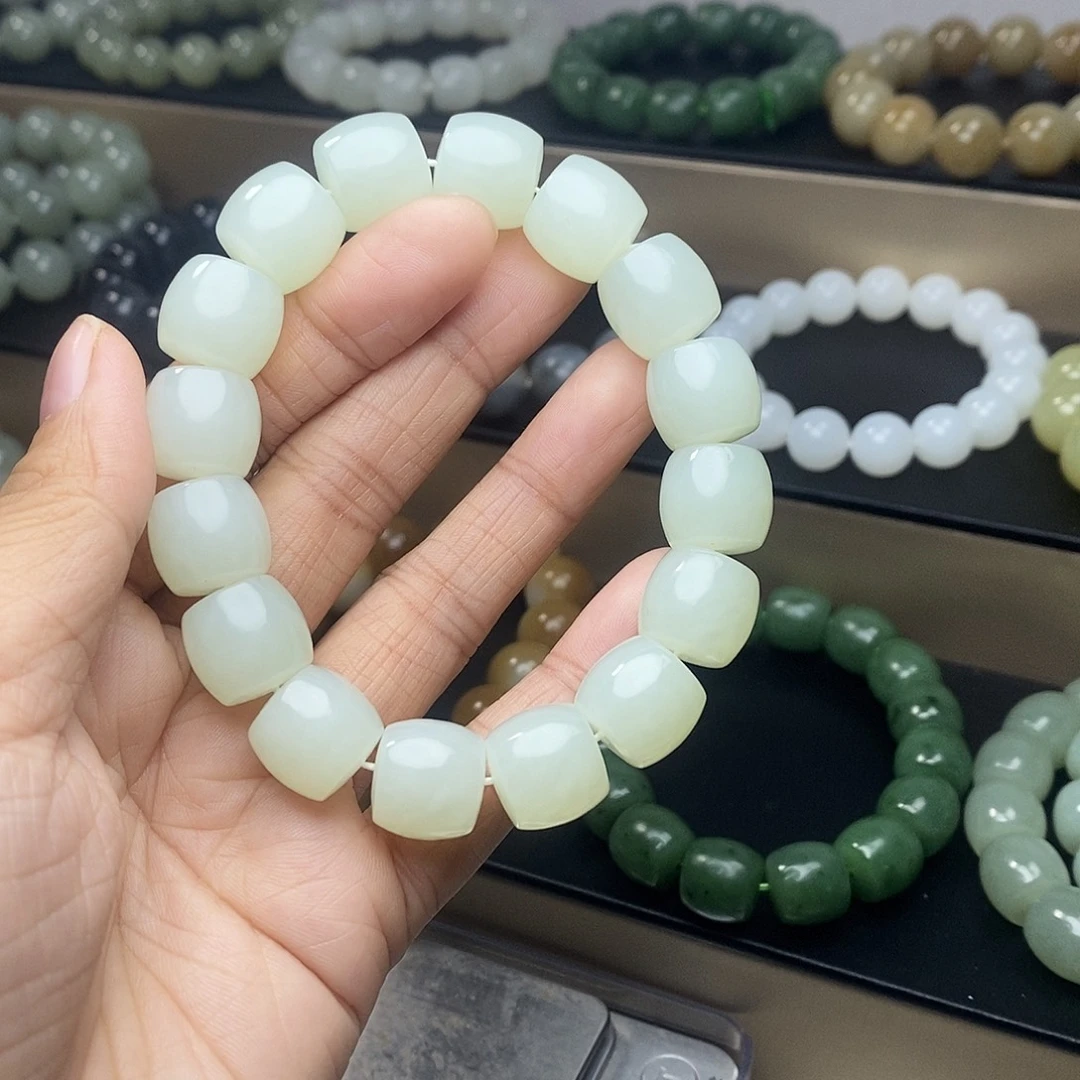 和田玉未镶嵌手链卡14