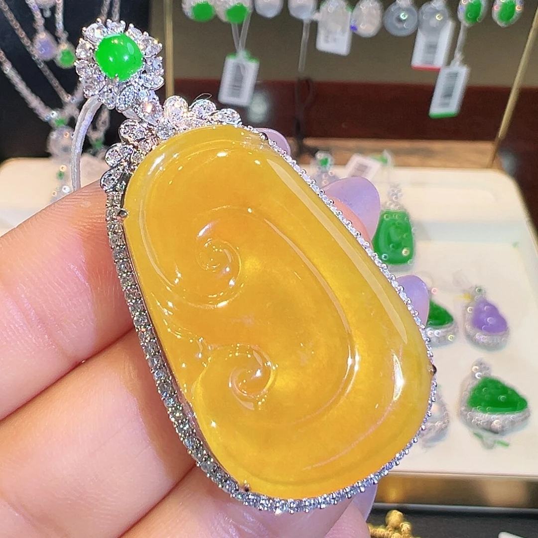 吊坠(不含链)18K金镶嵌翡翠
