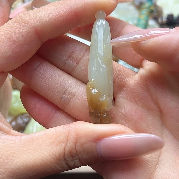 【闪购商品】颈饰未镶嵌和田玉