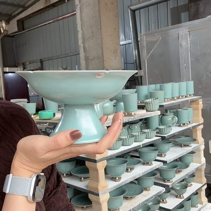 编号168仿古釉高足果盘