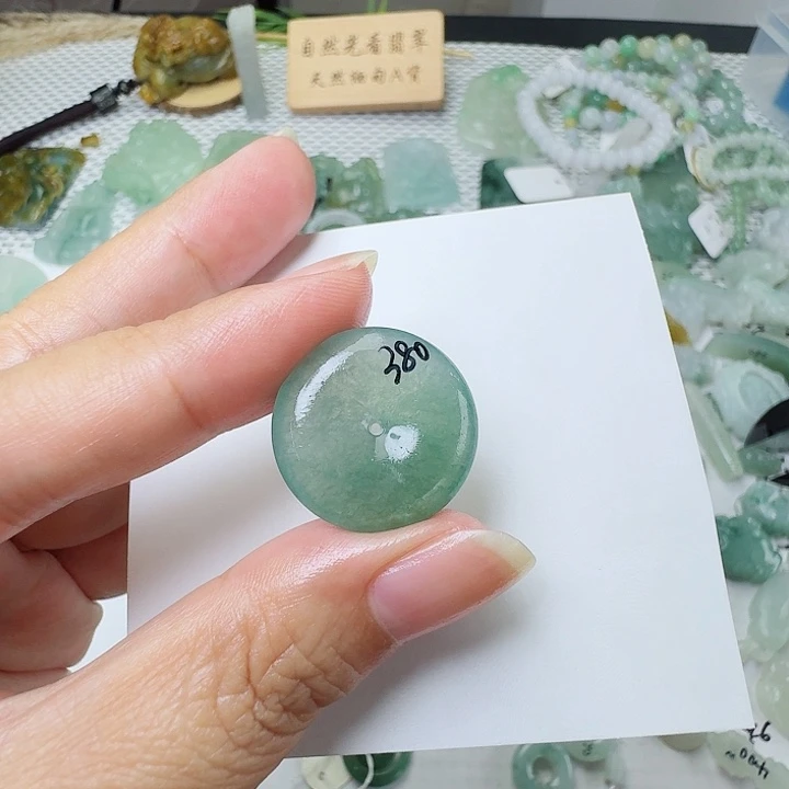 铭***@未镶嵌定制翡翠0114084337