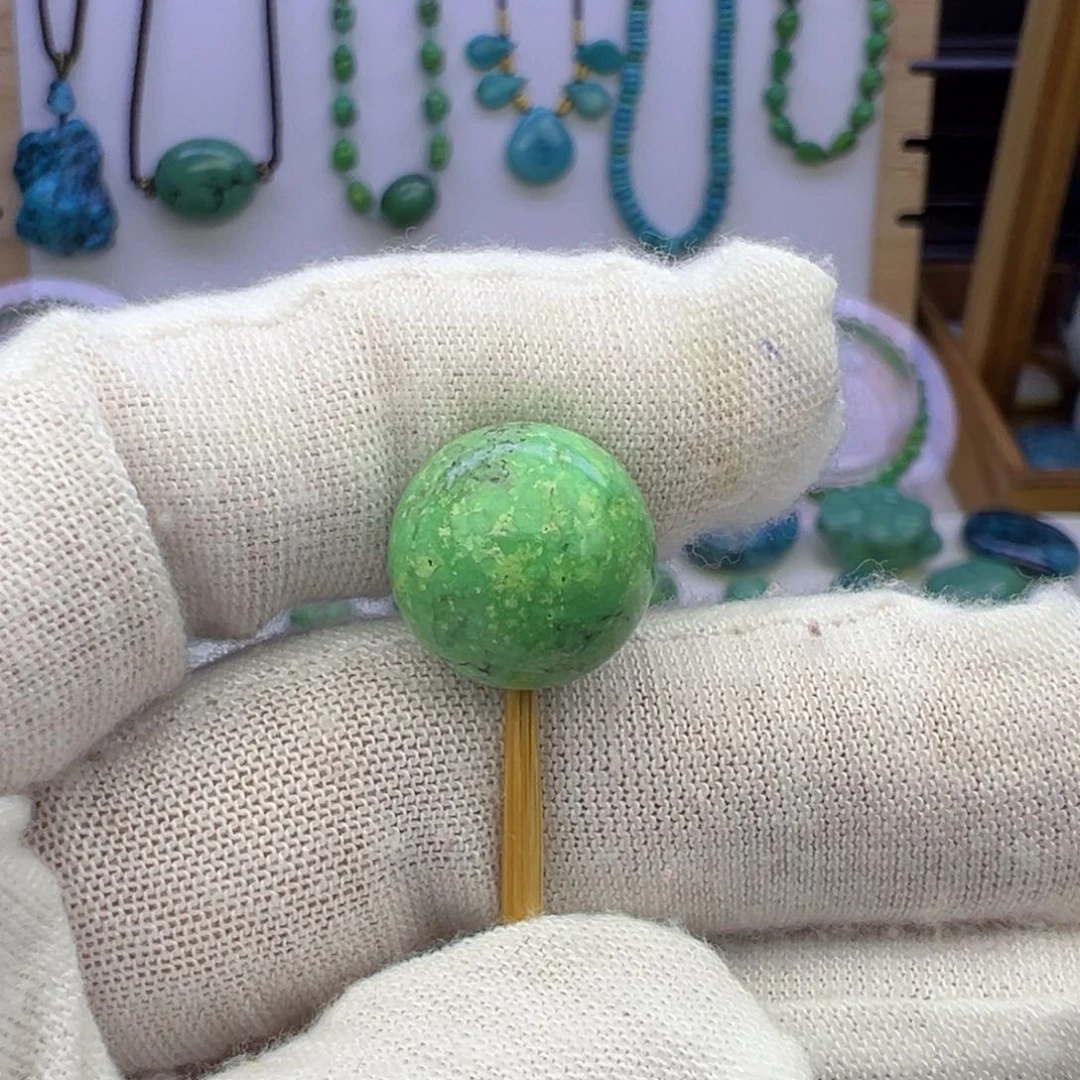 菜籽黄圆珠13.3mm兰