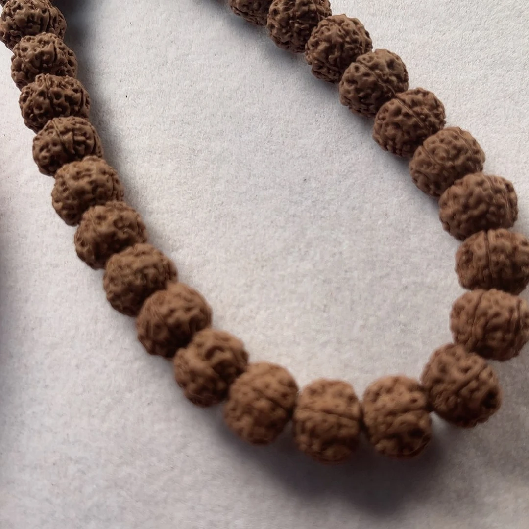 金刚菩提吊坠政*平细