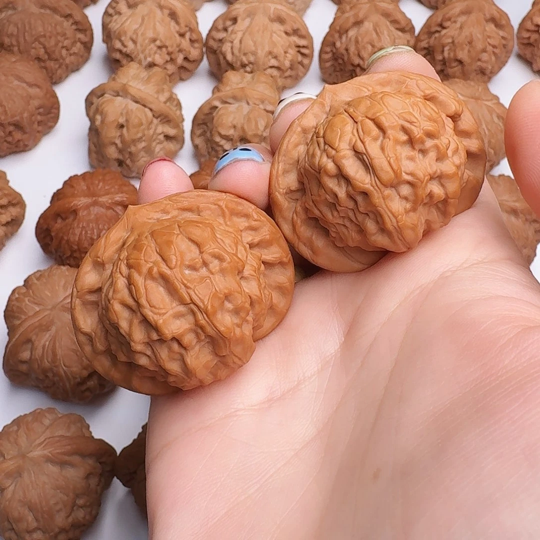 桃核吊坠图图公子